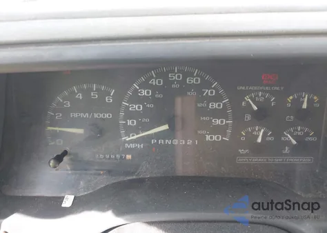 1997 Chevrolet C1500 Fleetside из США, поврежденный, VIN 1GCEC19M5VE229583